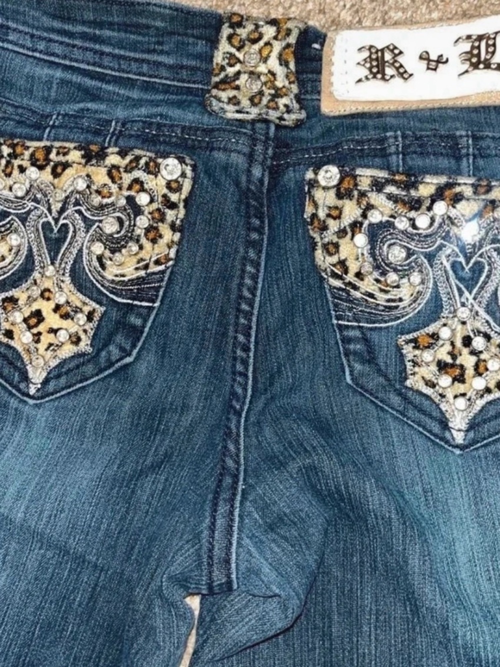 Rhinestone Embellished Blue Skinny Jeans with Leopard Pocket Accents